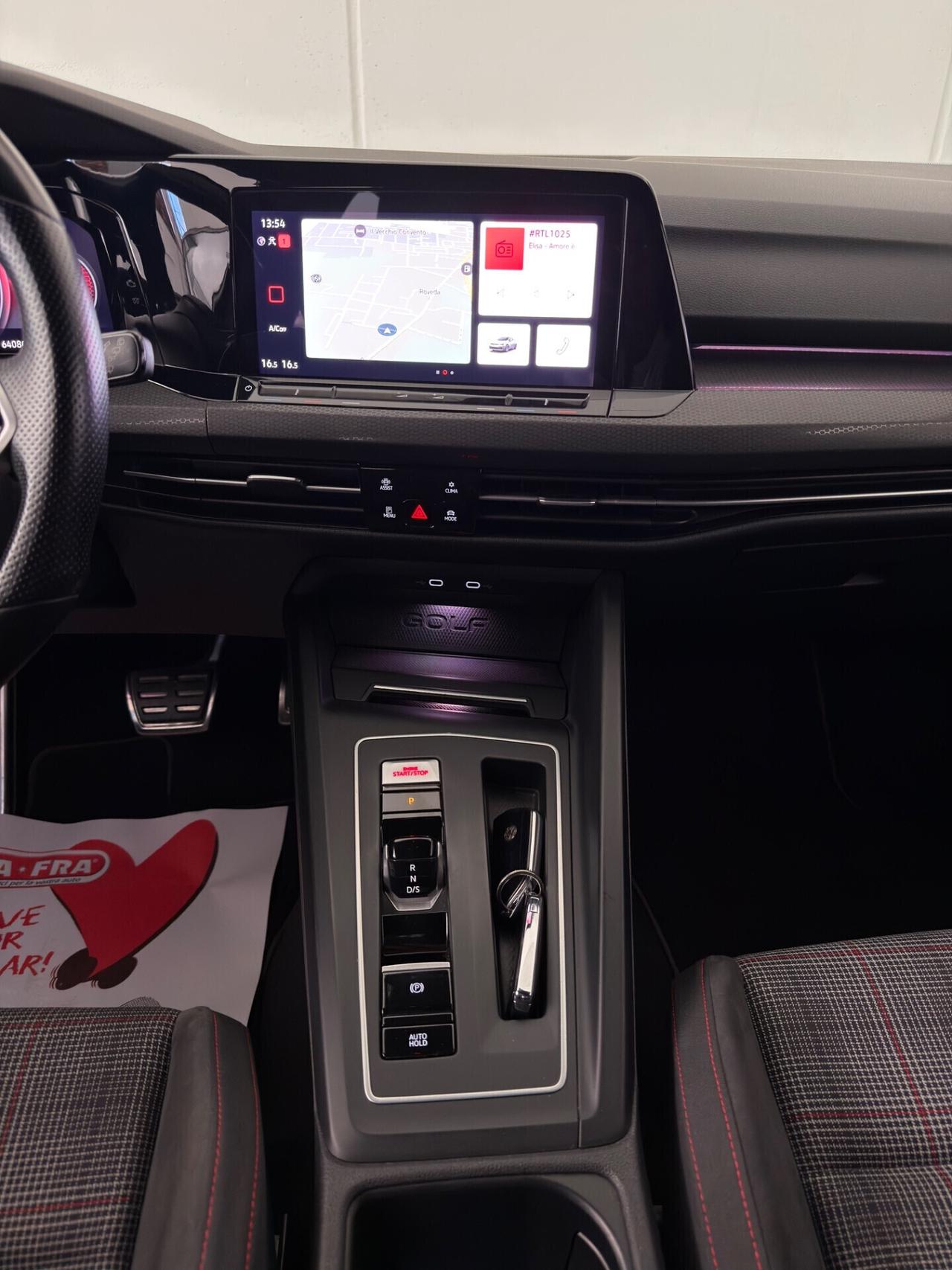 Volkswagen Golf GTI 2.0 TSI DSG 245cv
