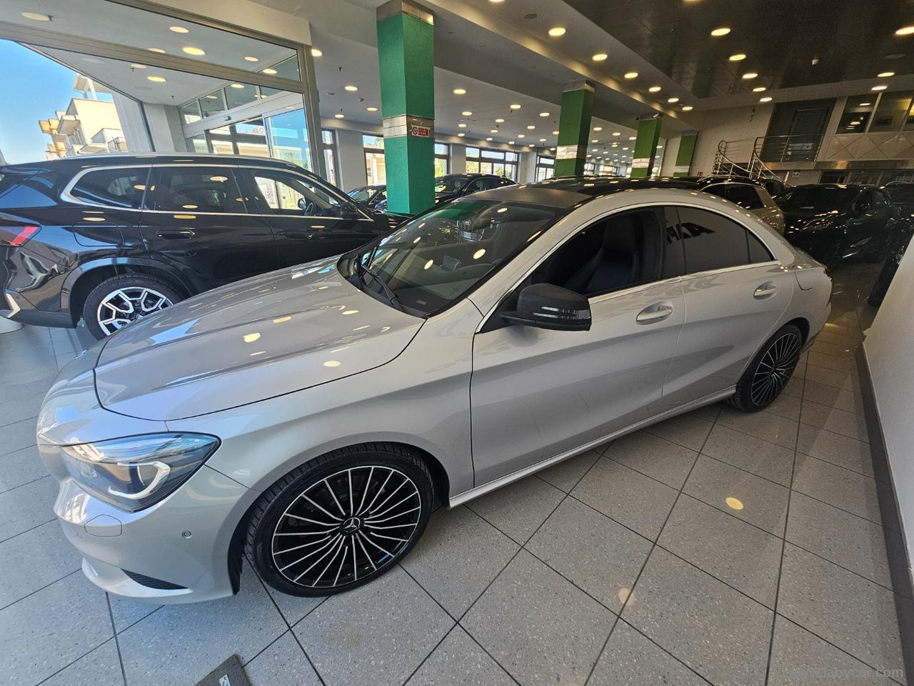 MERCEDES-BENZ CLA 200 CDI Premium
