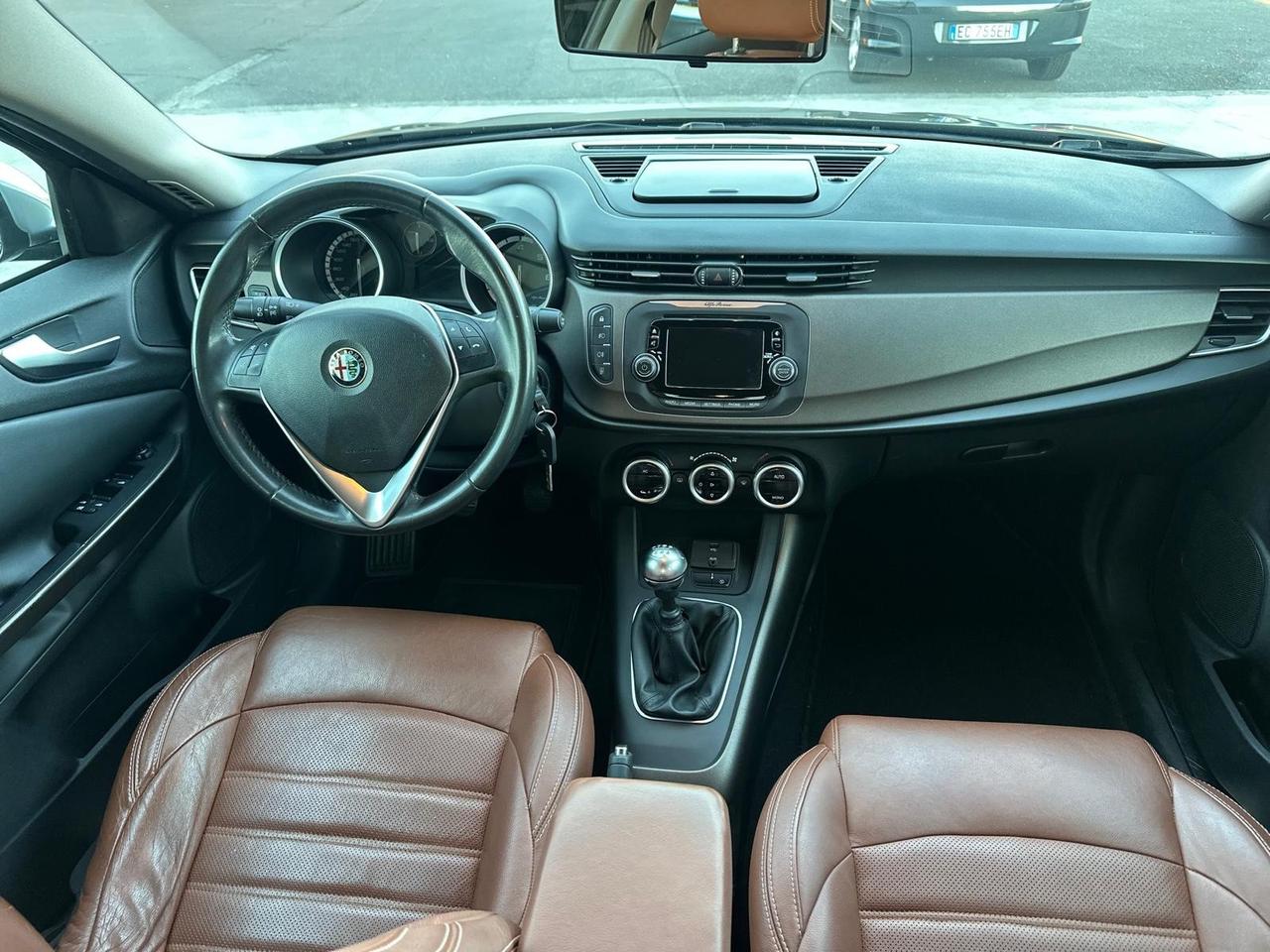 Alfa Romeo Giulietta 1.6 JTDm-2 105 CV Exclusive
