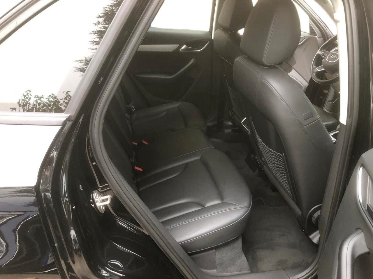 Audi Q3 2.0 TDI 150 CV Business