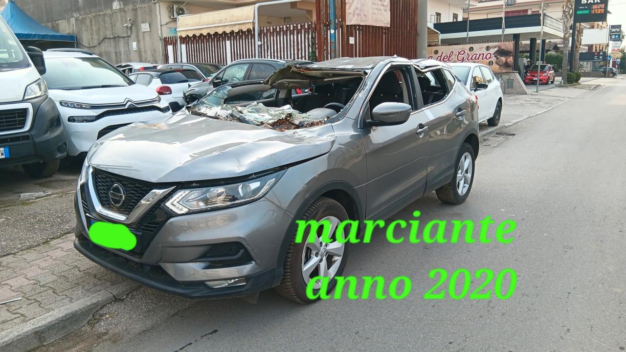 Nissan qashqai incidentata sinistrata mondialcars km 88.000