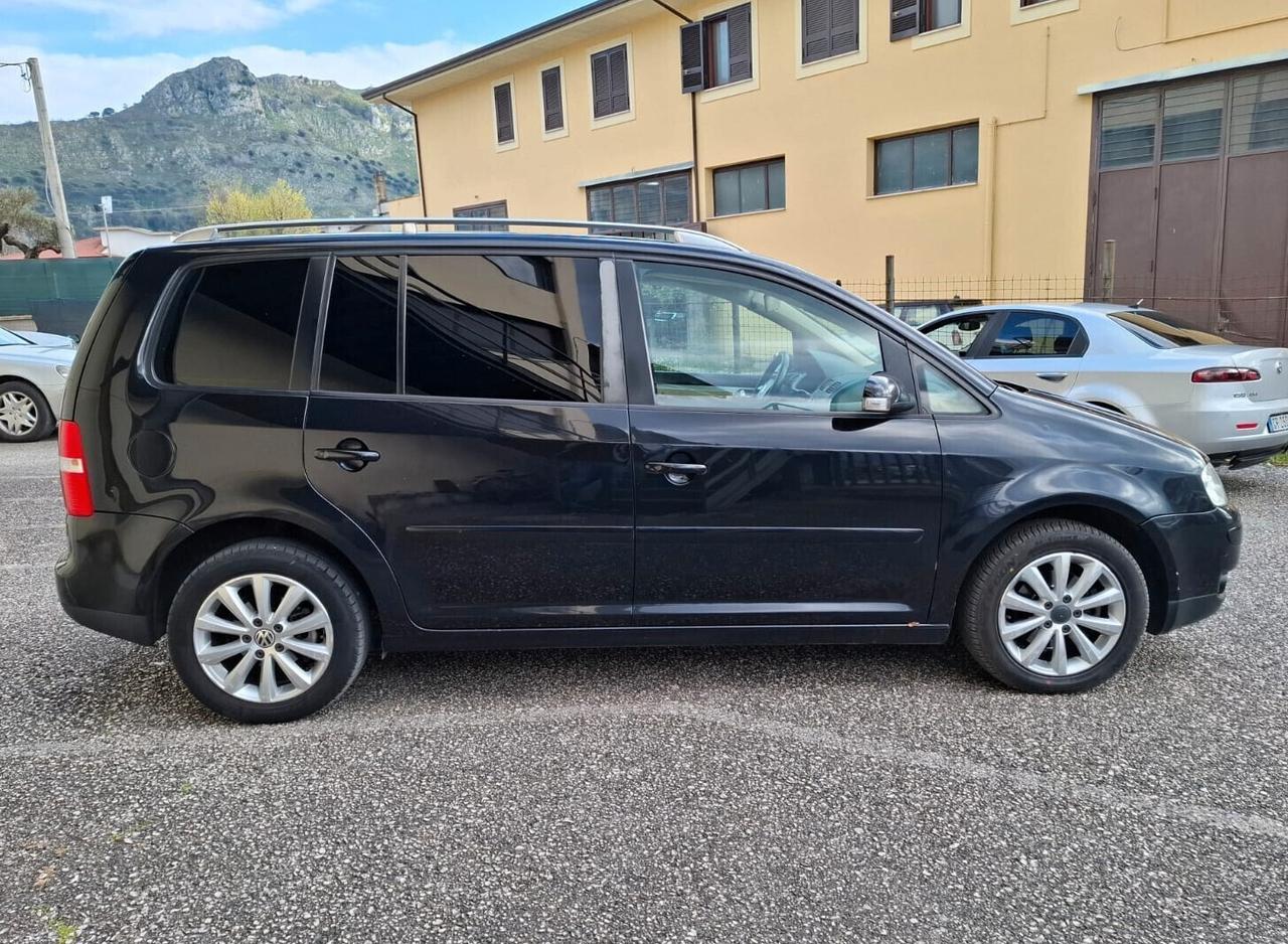 Volkswagen VW Touran 2.0 TDI 7 Posti 140cv
