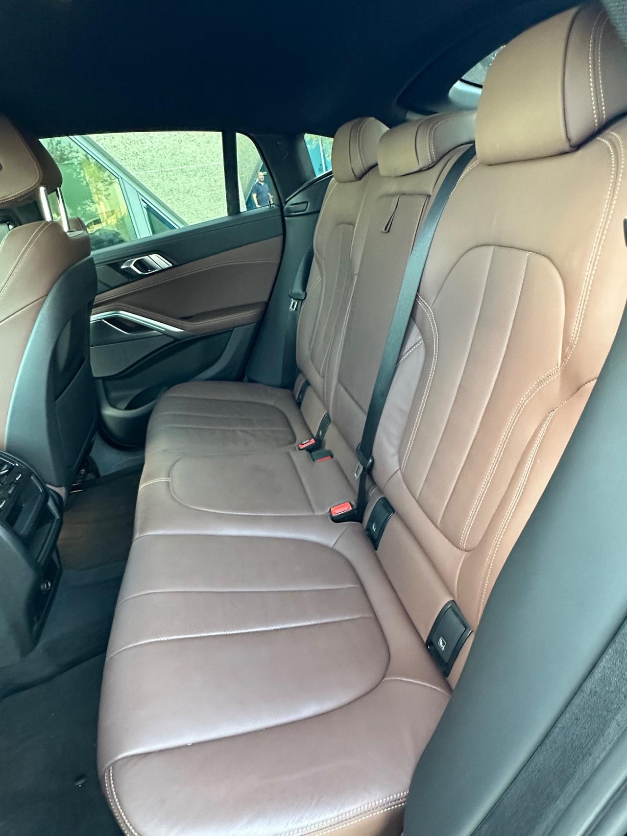 BMW X6 xdrive40d Msport possibilità noleggio noscoring