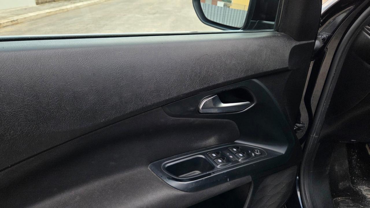 Fiat Tipo 1.6 Mjt berlina navi led