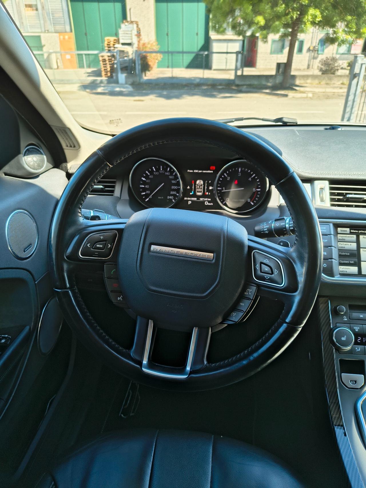 Land Rover Range Evoque 2.2 Sd4 5p. Pure Tech Pack