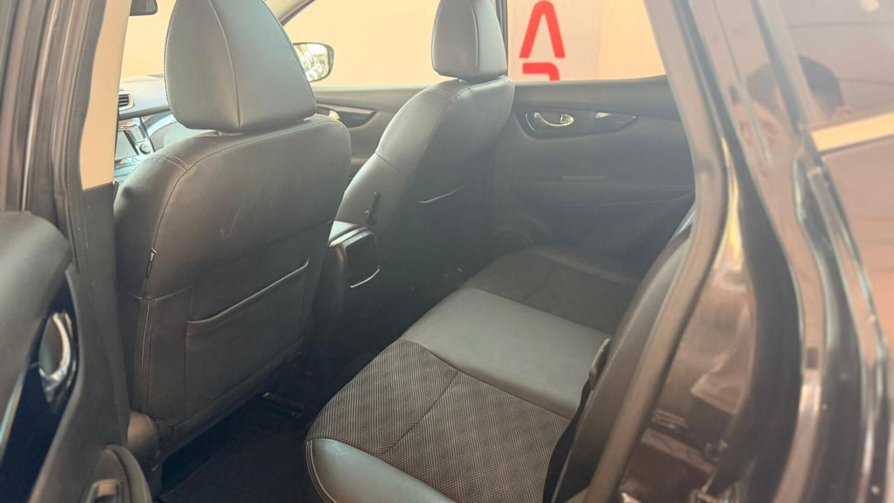 Nissan Qashqai 1.6 dCi N-Connecta