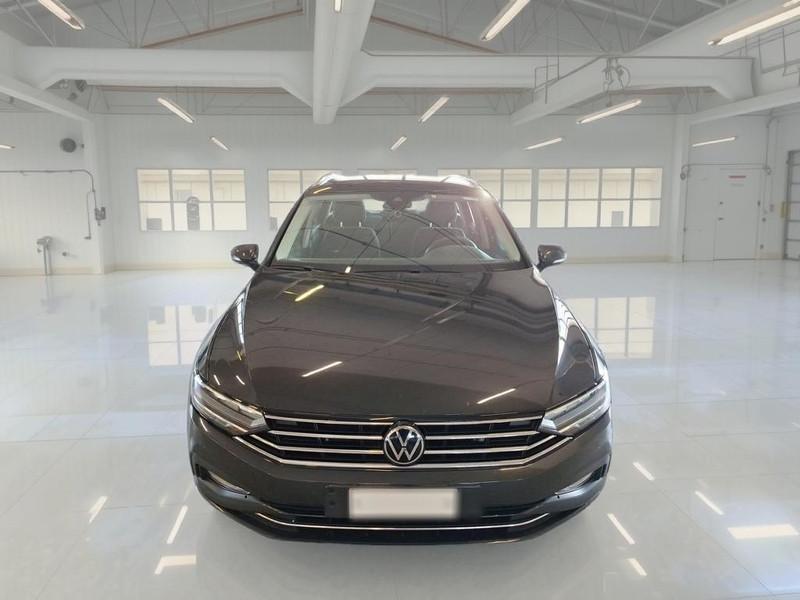 VOLKSWAGEN PASSAT VARIANT 2.0 TDI SCR EVO 110KW BUSINESS DSG STATION WAGON
