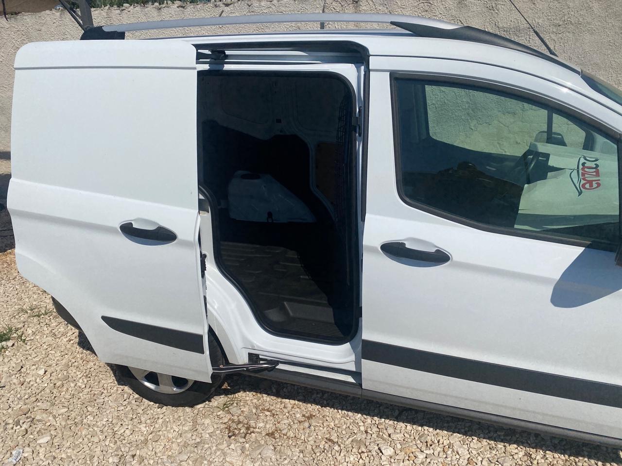 Ford Transit Courier Transit Courier 1.5 TDCi 75CV Van Trend
