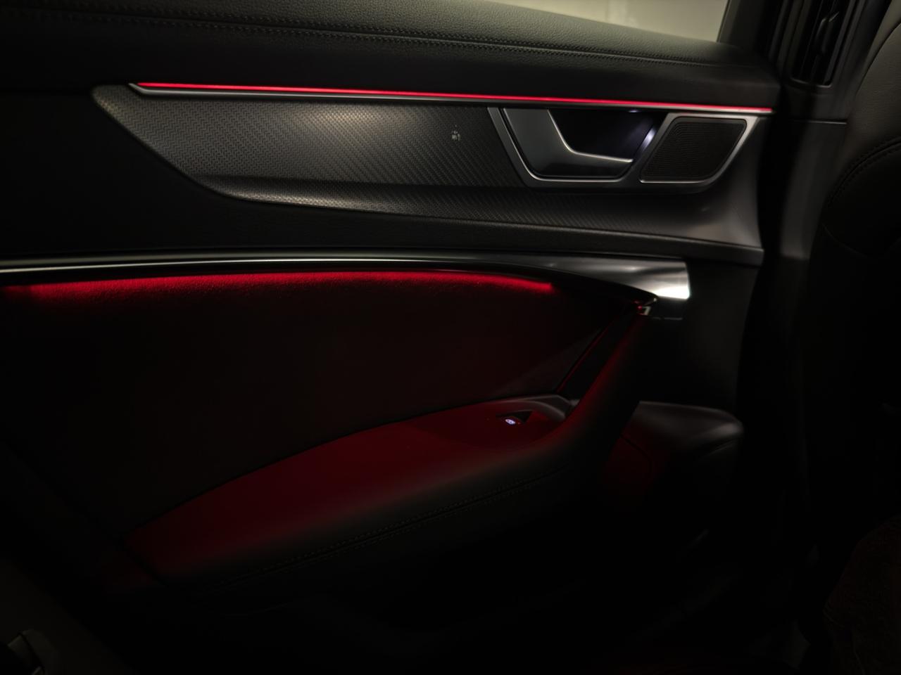 Audi RS6 Avant 4.0 mhev quattro tiptronic