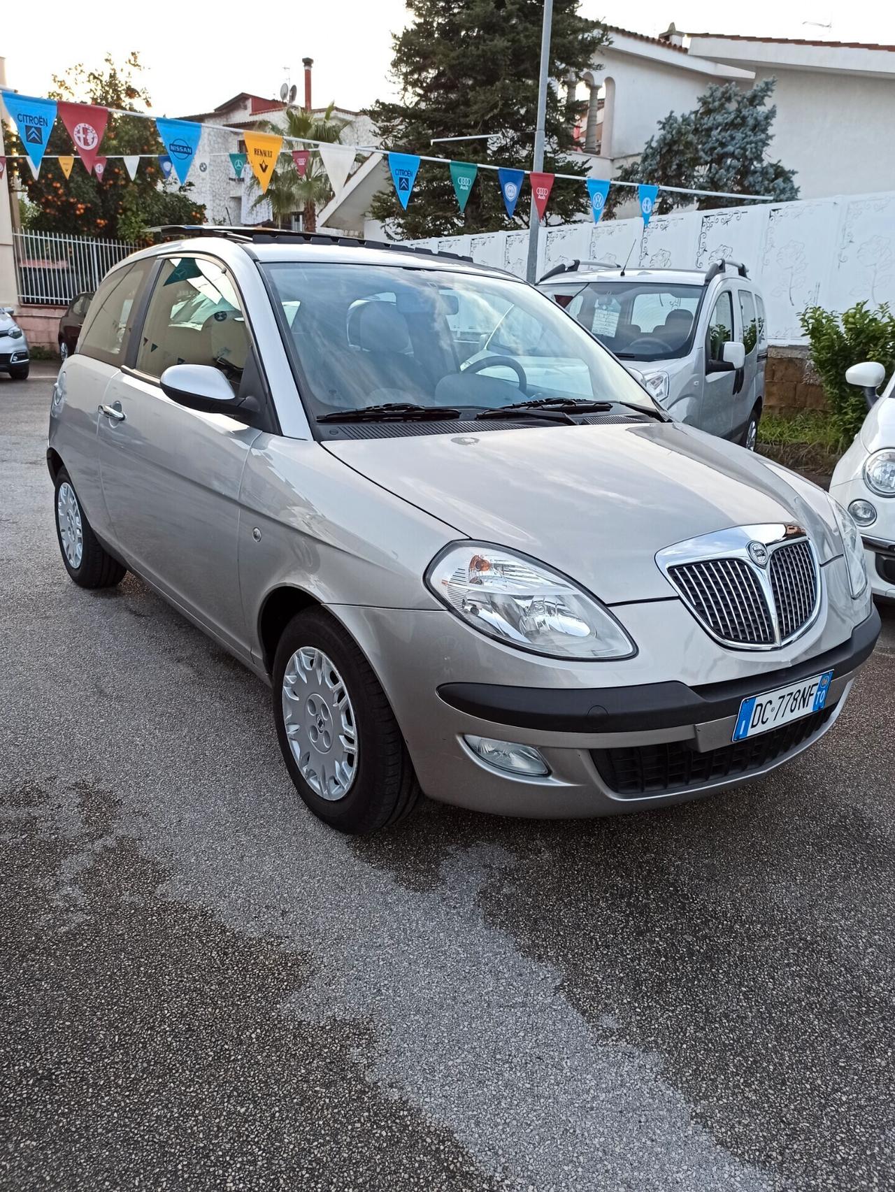 Lancia Ypsilon 1.2 Oro Tetto Panoramico Apribile
