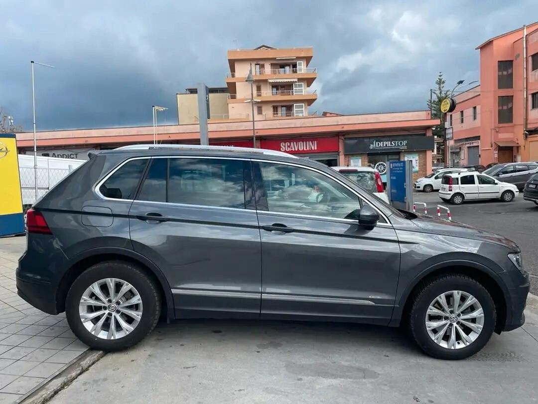 Volkswagen Tiguan 2.0 TDI 150 CV 4MOTION Sport & Style BlueMotion Tech.