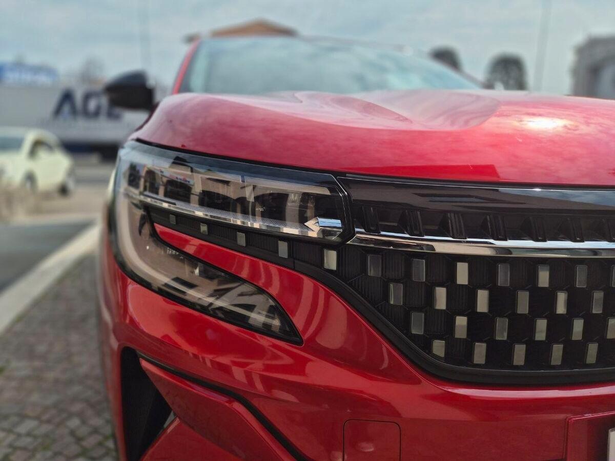 Renault Austral 1.2 E-Tech full hybrid Iconic Esprit Alpine 200cv auto