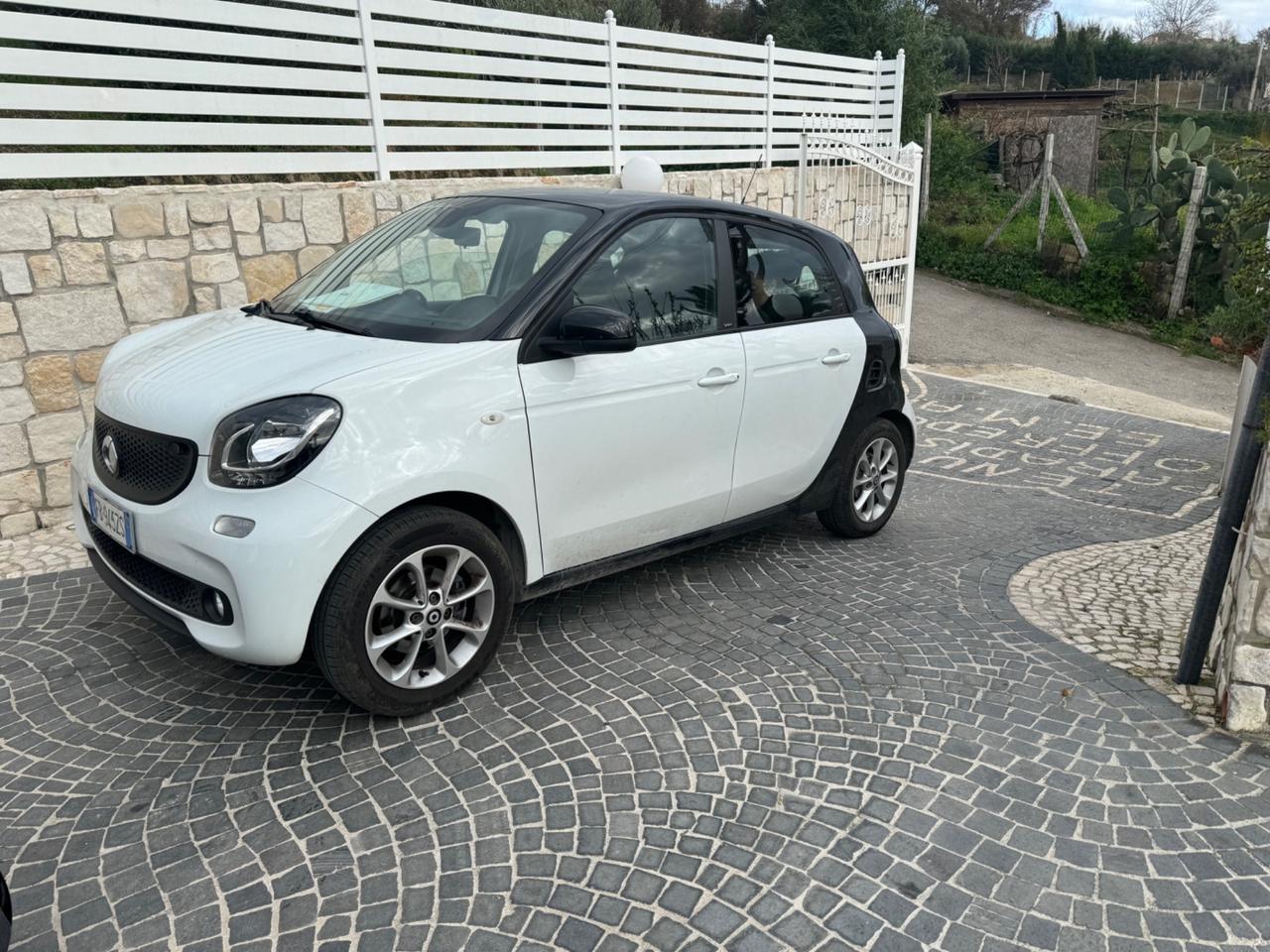 Smart ForFour 70 1.0 Passion