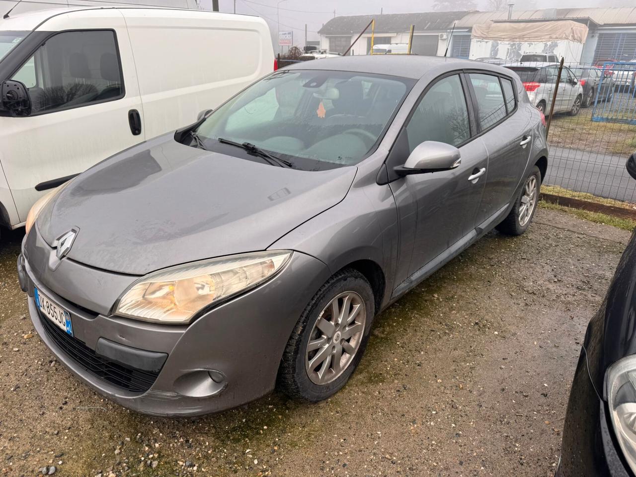 RENAULT MEGANE LUXE 1.5 DCI 110CV COME DA FOTO ANCHE PER NEOPATENTATI