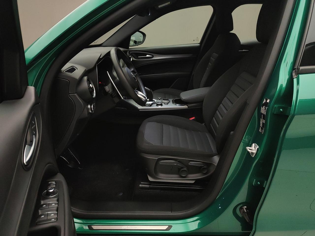 ALFA ROMEO Stelvio 2023 2.2 TD 210CV SPRINT AT8 Q4