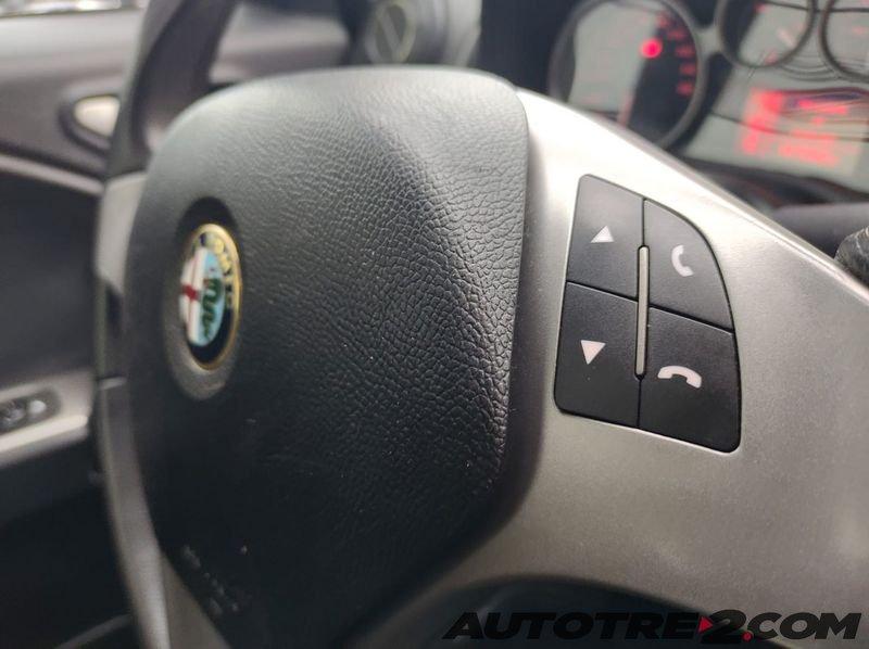 Alfa Romeo MiTo 1.3 JTDM 85cv Distinctive -