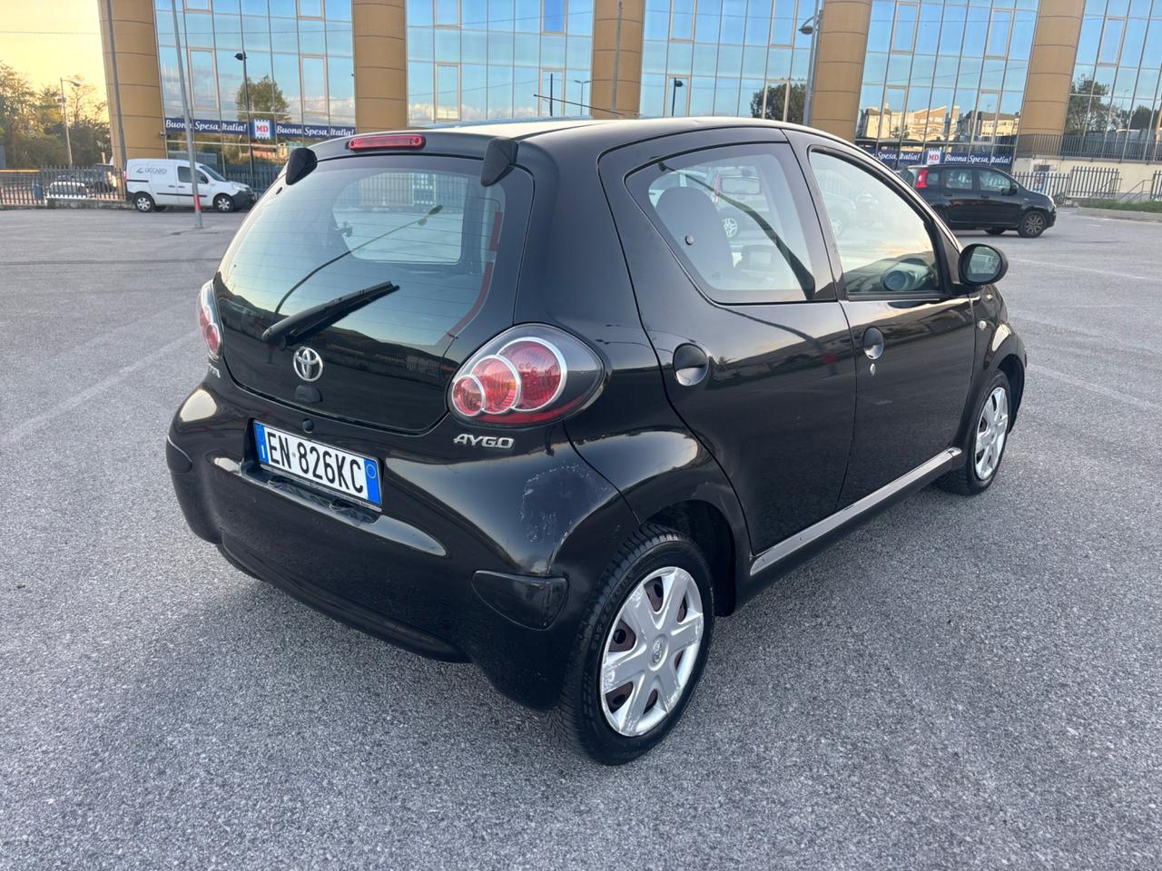 Toyota Aygo 1.0 12V VVT-i 5 porte Active Connect