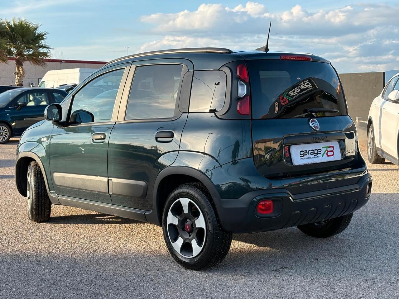 Fiat Panda CITY Cross 1.0 FireFly S&S Hybrid