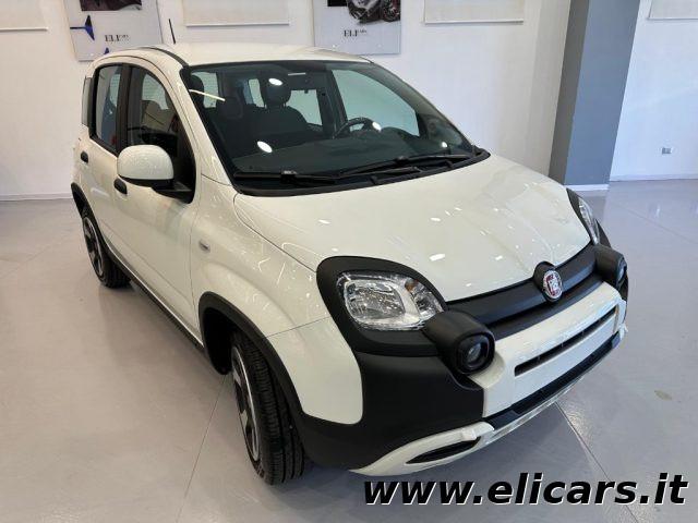 FIAT Panda 1.0 FireFly S&S Hybrid City Cross