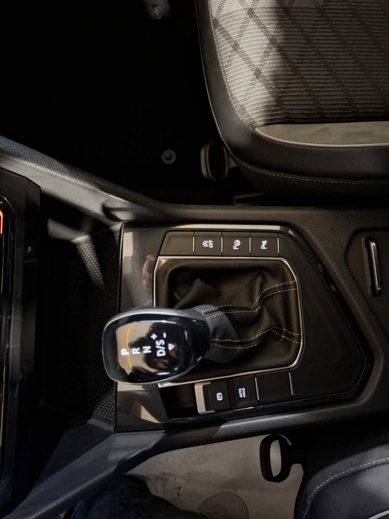 Volkswagen Tiguan 2.0 TDI 150 CV SCR DSG 4MOTION R-Line full optional