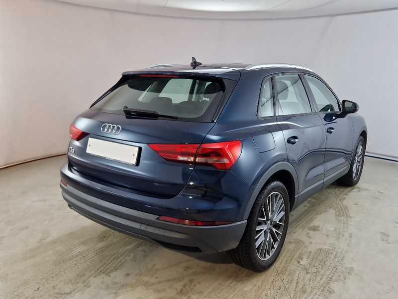 AUDI Q3 35 TDI S tronic Business