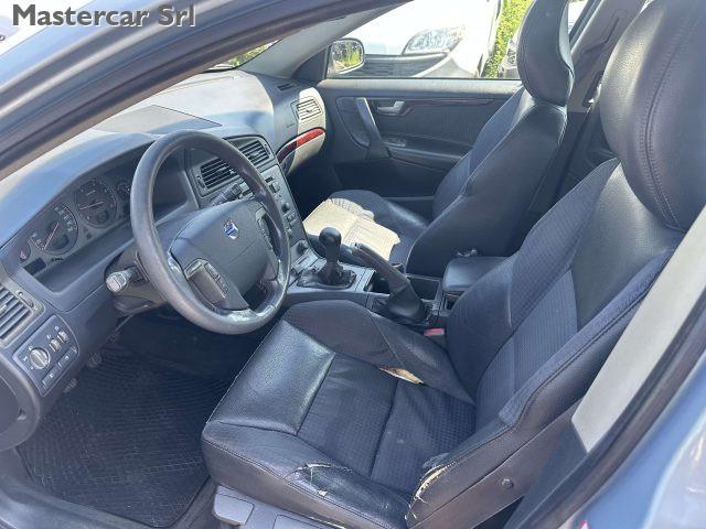 VOLVO V70 V70 II 2000 2.4 d5 Optima