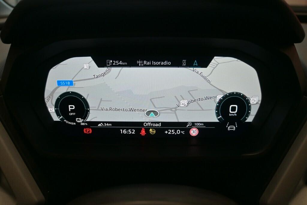 AUDI Q4 35 E-TRON 170CV AUTOMATIC BUSINESS ADVANTAGE ( FARI LED - VIRTUAL COCKPIT - CLIMA TRIZONA - NAVI - PDC - CERCHI 18 )
