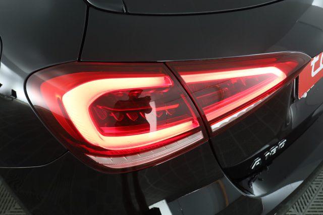 MERCEDES-BENZ A 180 A 180 Automatic Premium