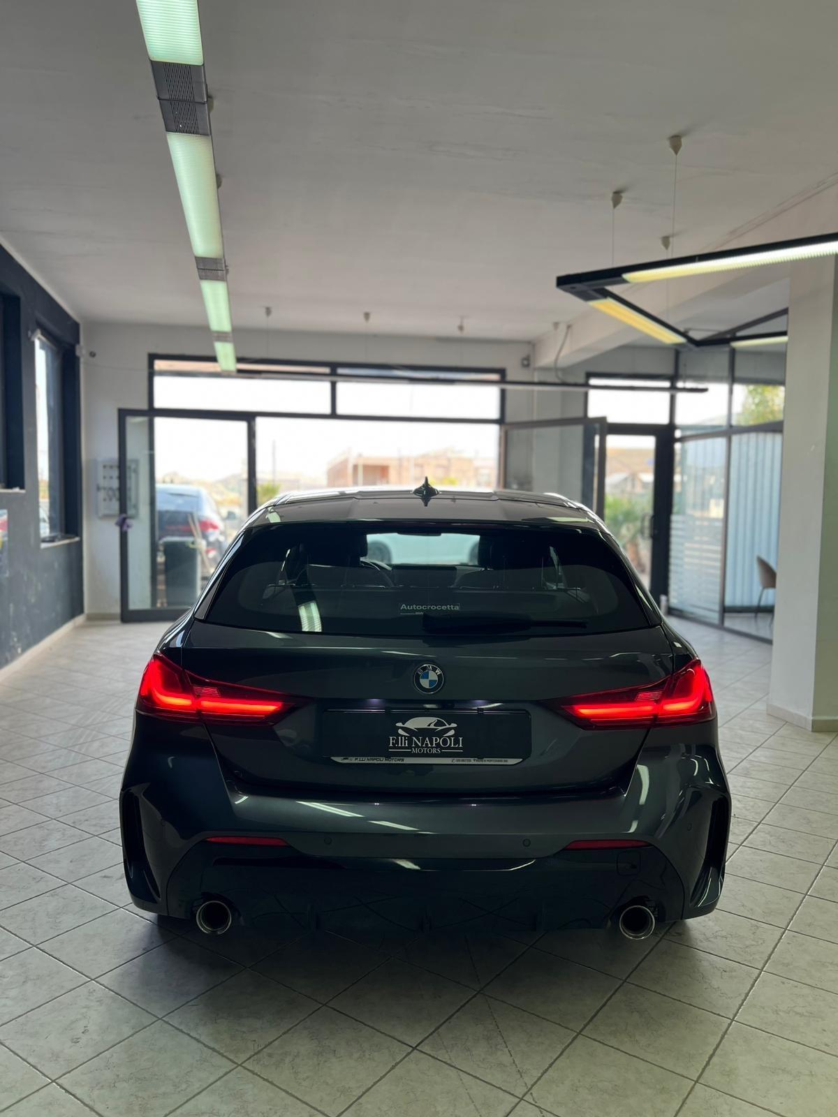 Bmw 118 118d 5p. Msport