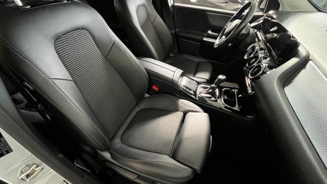 MERCEDES-BENZ B 180 d Premium