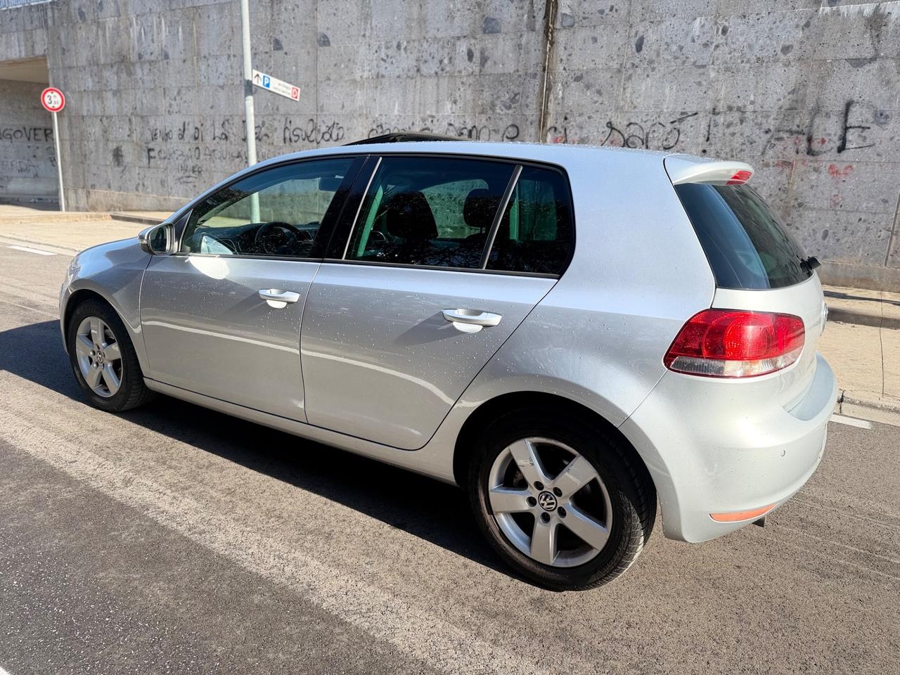 Volkswagen Golf 1.6 TDI Ok Neopatentati