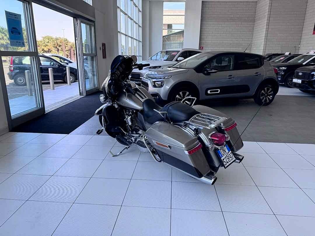Harley-davidson Street Glide LIMITED