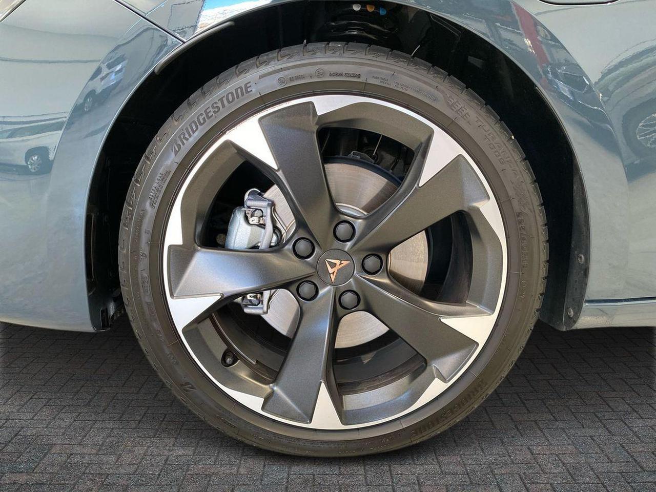 Cupra Leon 1.5 e-hybrid 204cv dsg