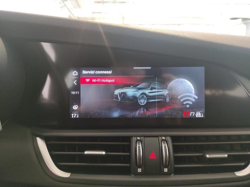 ALFA ROMEO Giulia (2016) - Giulia 2.0 Turbo 280 CV AT8 AWD Q4 Ti