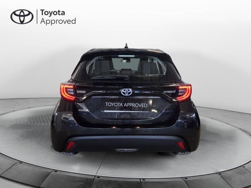 Toyota Yaris 4ª serie 1.5 Hybrid 5 porte Trend