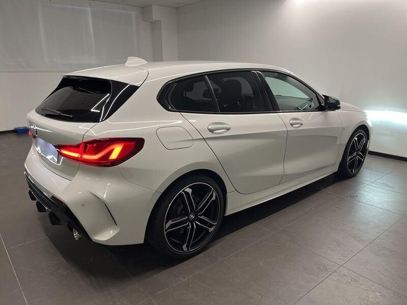 BMW Serie 1 120 D M SPORT