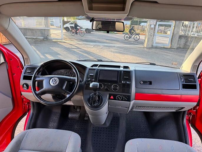 Volkswagen Transporter 2.5 TDI/130CV PC Kombi
