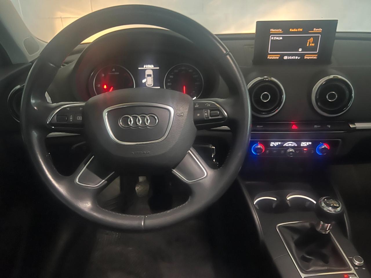 Audi A3 SPB 1.6 TDI 110cv euro 6 ok neopatentati