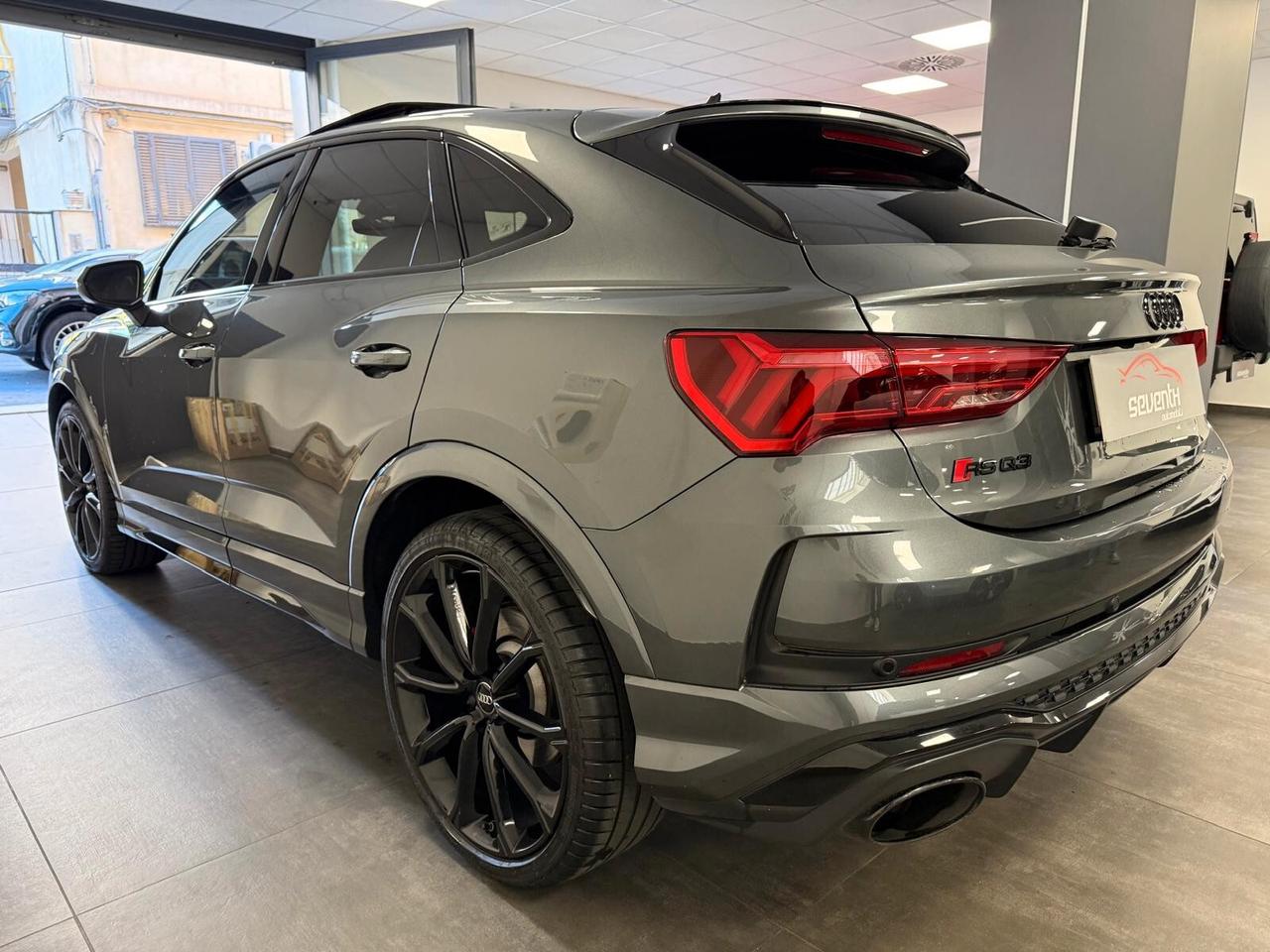 Audi Q3 RS SPORTBACK quattro S tronic