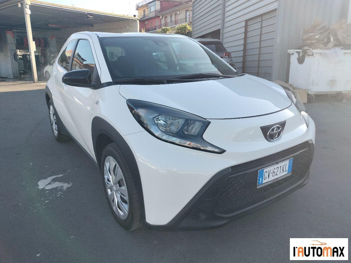 TOYOTA - Aygo X 1.0 Active 72cv s-cvt