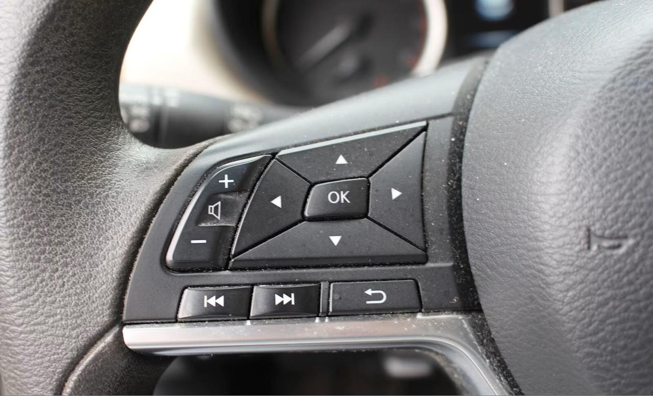 Nissan Micra 1.0L Visia