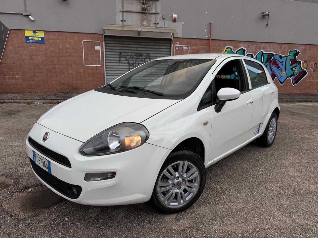 Fiat Punto 1.4 8V 5 porte Natural Power Lounge 2016