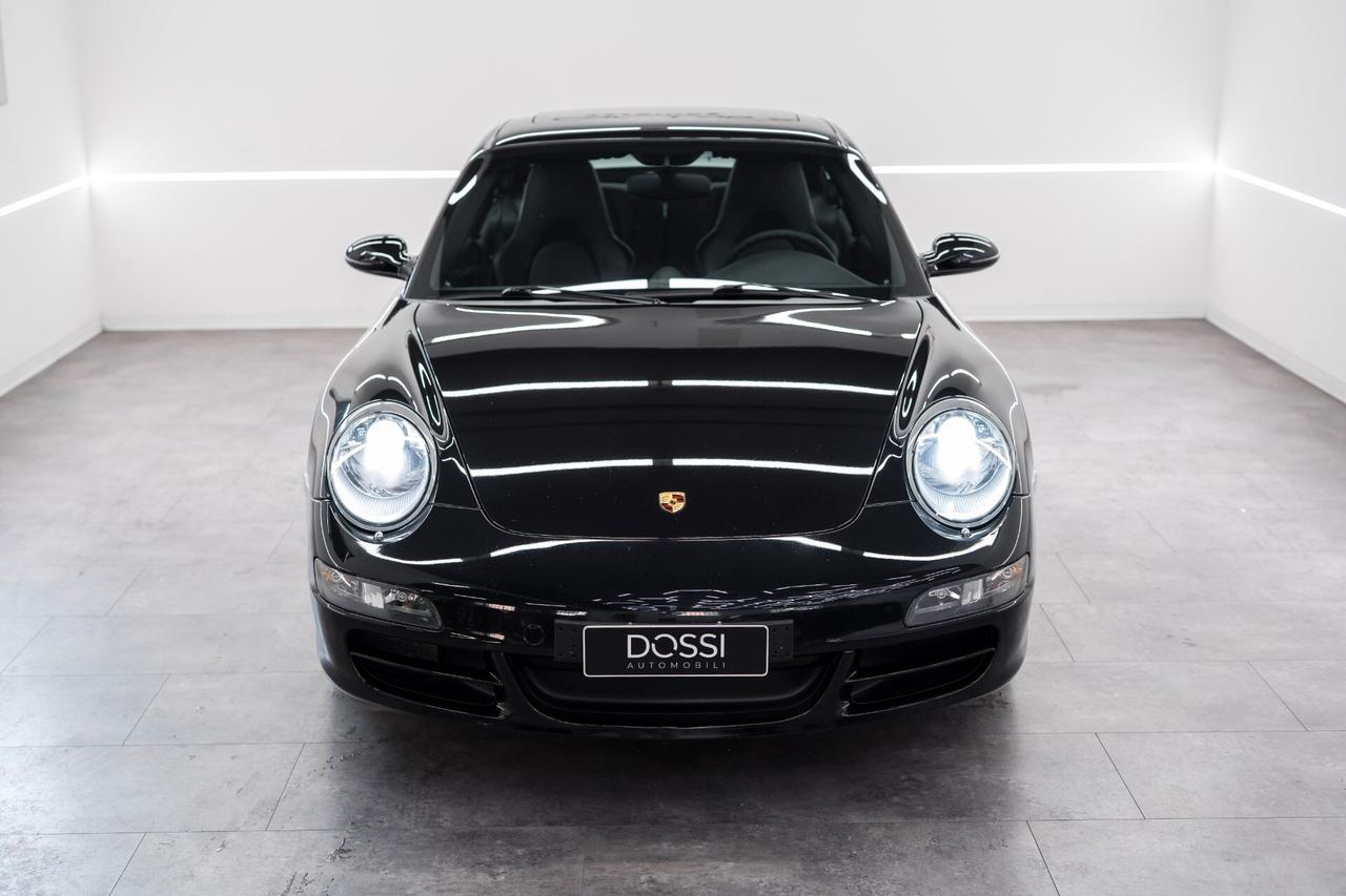 Porsche 911 Carrera S Coupé--FIRST PAINT--