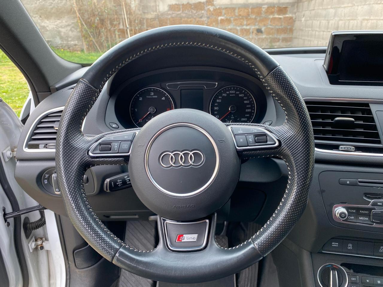 Audi Q3 40 TDI quattro S tronic line edition