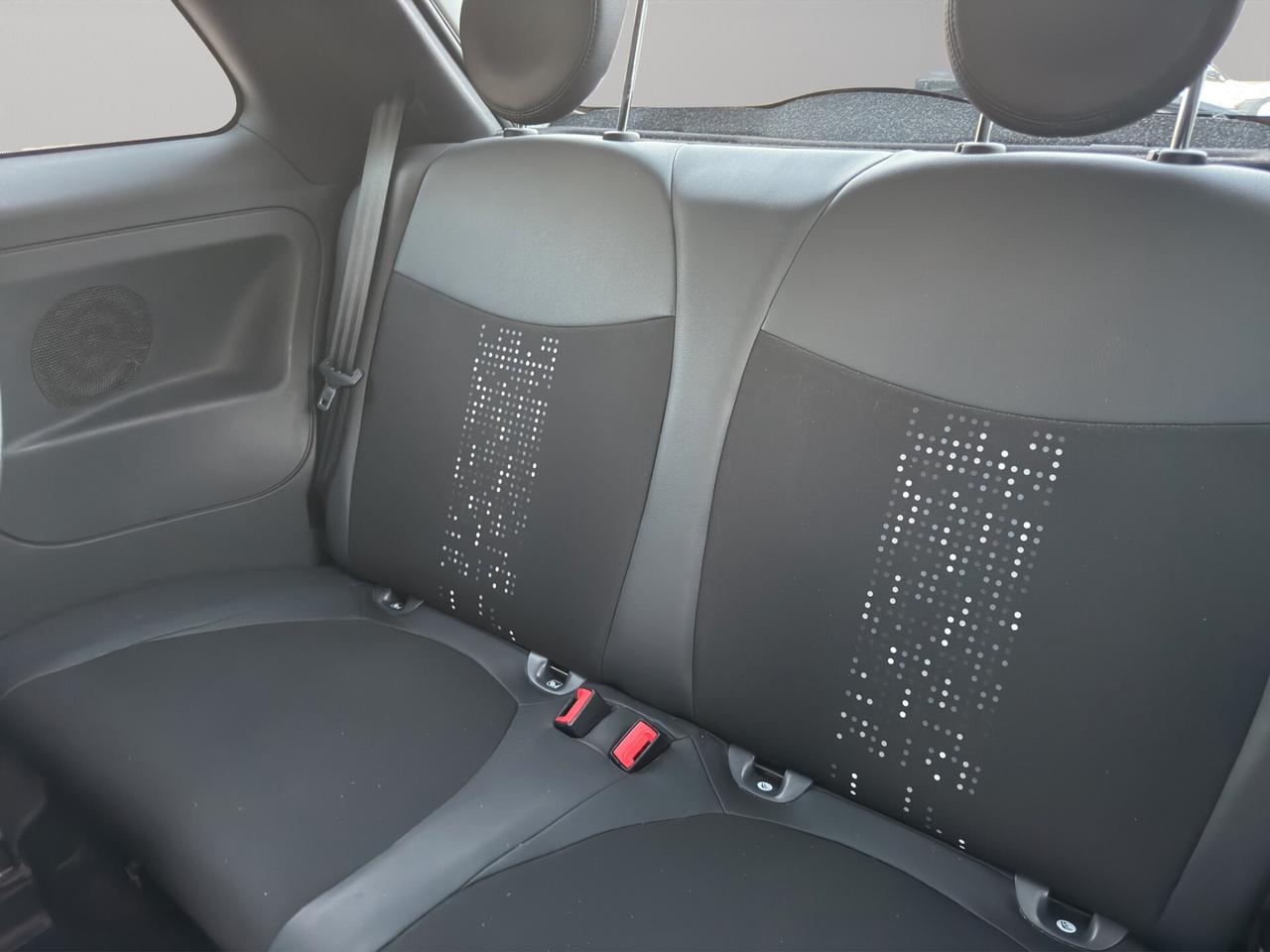 Fiat 500 1.0 Hybrid Connect