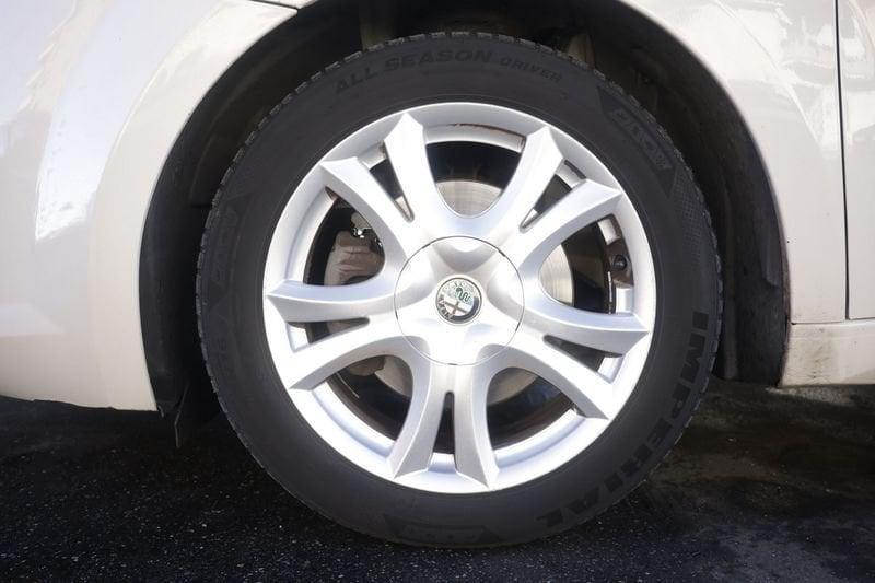 Alfa Romeo MiTo Alfa Romeo MiTo 1.4 T 120 CV GPL Distinctive Unicoproprietario