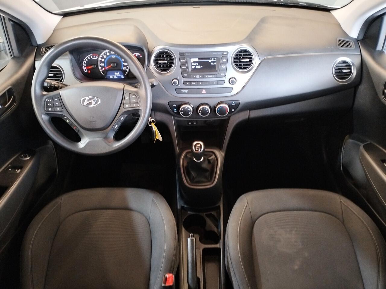 Hyundai i10 1.0 Style - NEOPATENTATI