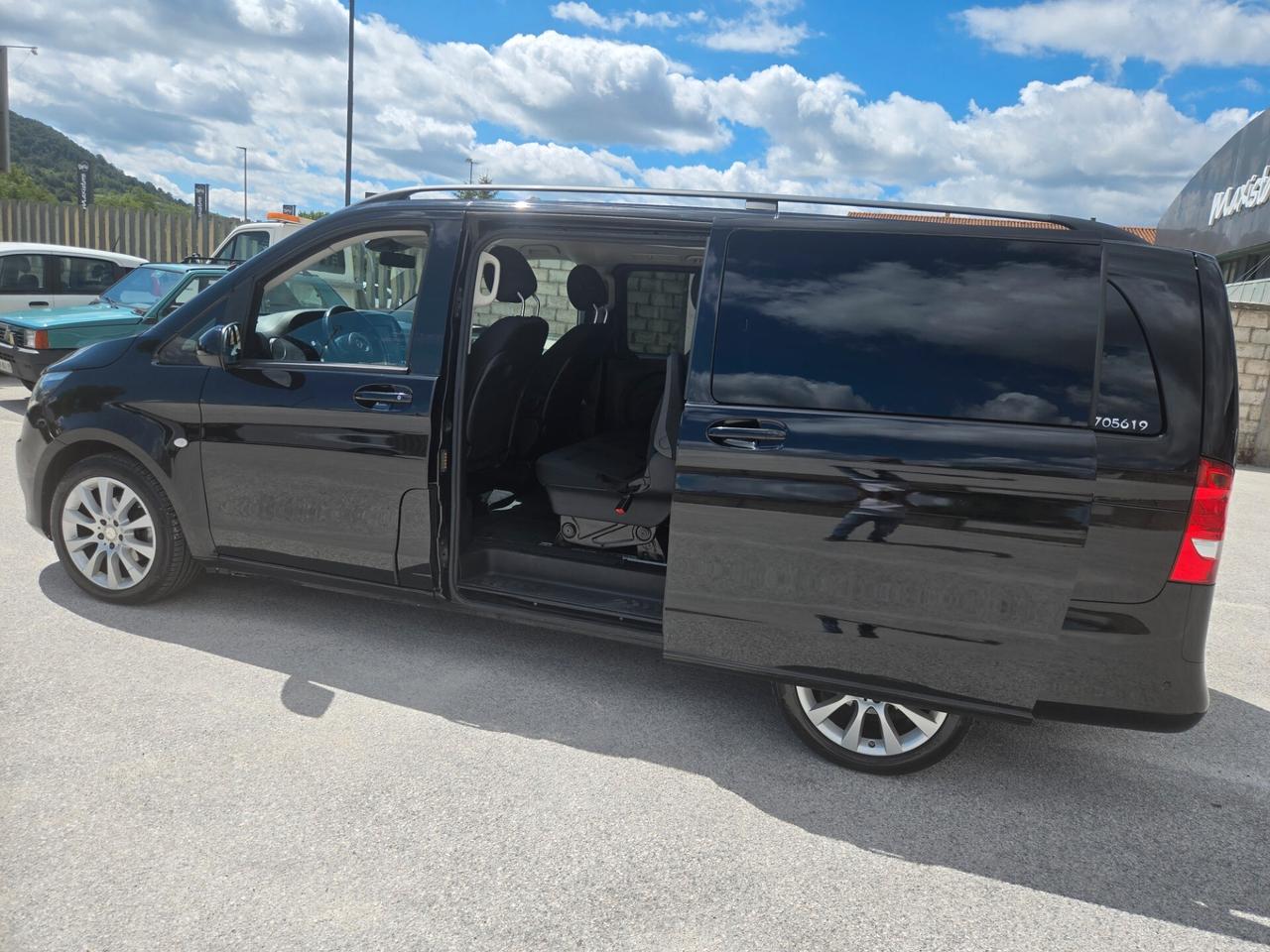 Mercedes-benz V 200 d Sport Compact