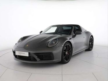 Porsche 992 targa 3.0 4s auto