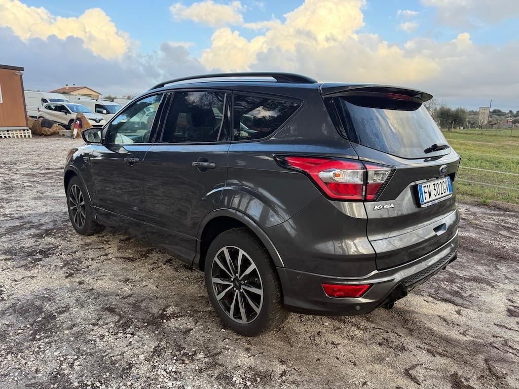Ford Kuga 1.5 TDCI 120 CV S&S 2WD ST-Line